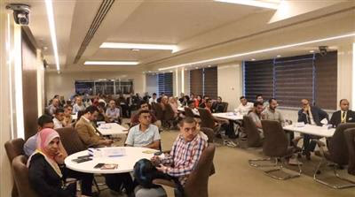 خريجي القسم 